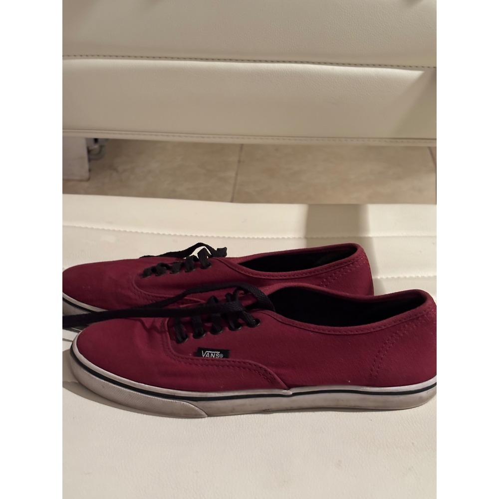 Vans Authentic Burgundy Canvas Lace Up Low Top Sneakers‎ Women